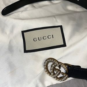 Women’s skinny Gucci GG Pearl belt